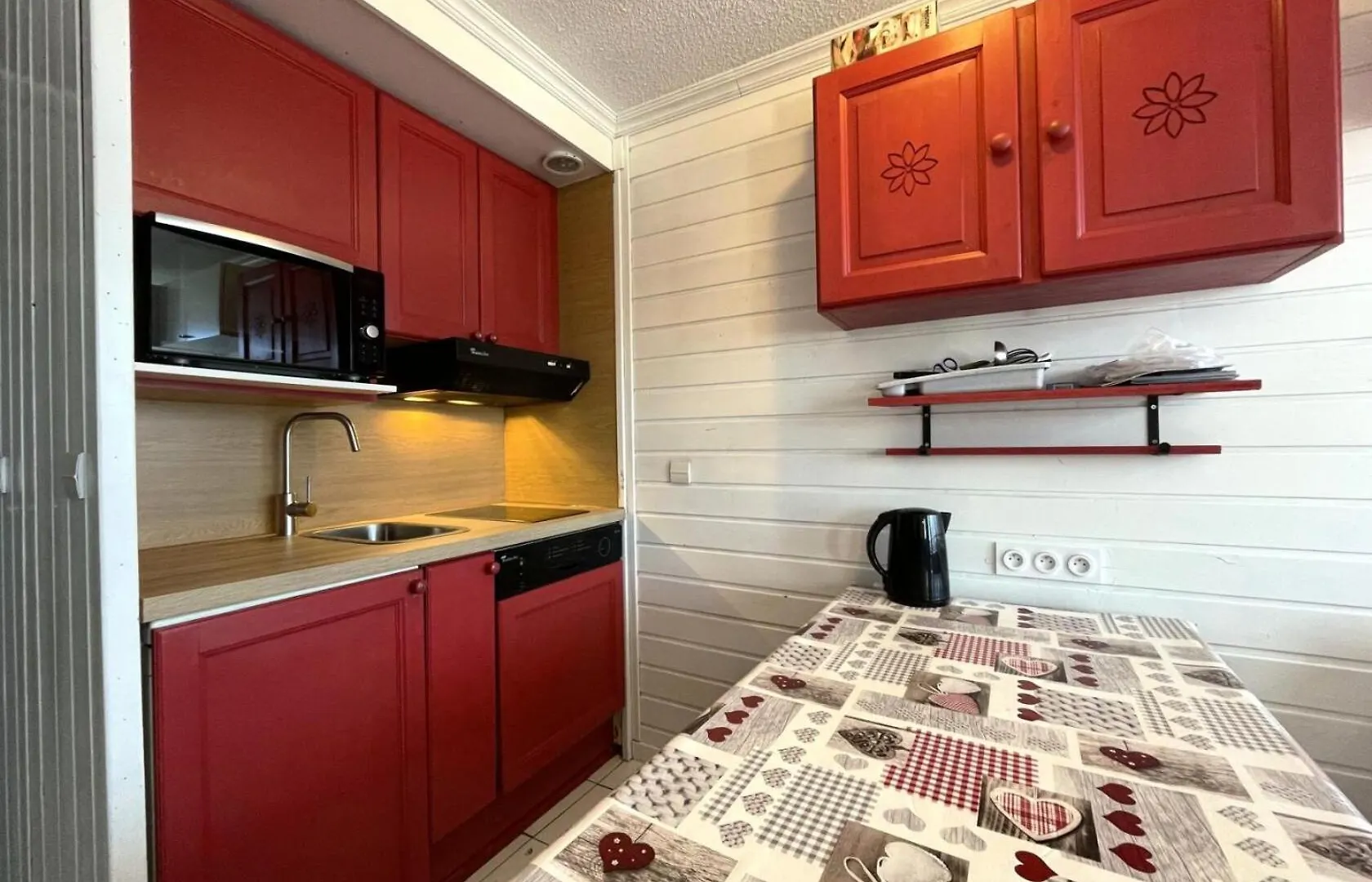 Residence Villaret - Grand Studio 4 Personnes Aux Menuires - Acces 3 Vallees Mae-5734 Saint-Martin-de-Belleville