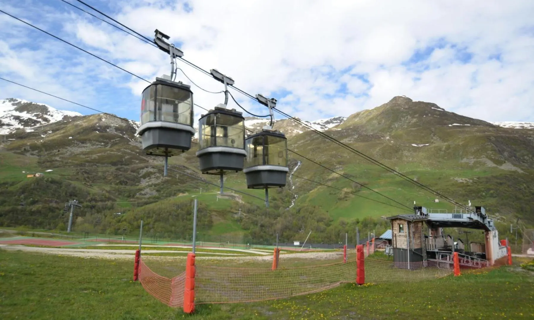 Apartment Residence Villaret - Grand Studio 4 Personnes Aux Menuires - Acces 3 Vallees Mae-5734 Saint-Martin-de-Belleville