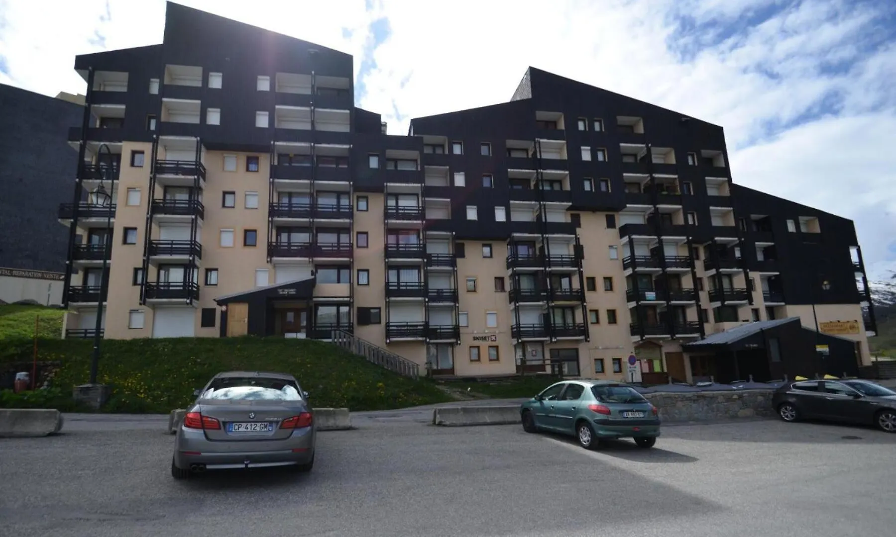 Residence Villaret - Grand Studio 4 Personnes Aux Menuires - Acces 3 Vallees Mae-5734 Saint-Martin-de-Belleville Apartment